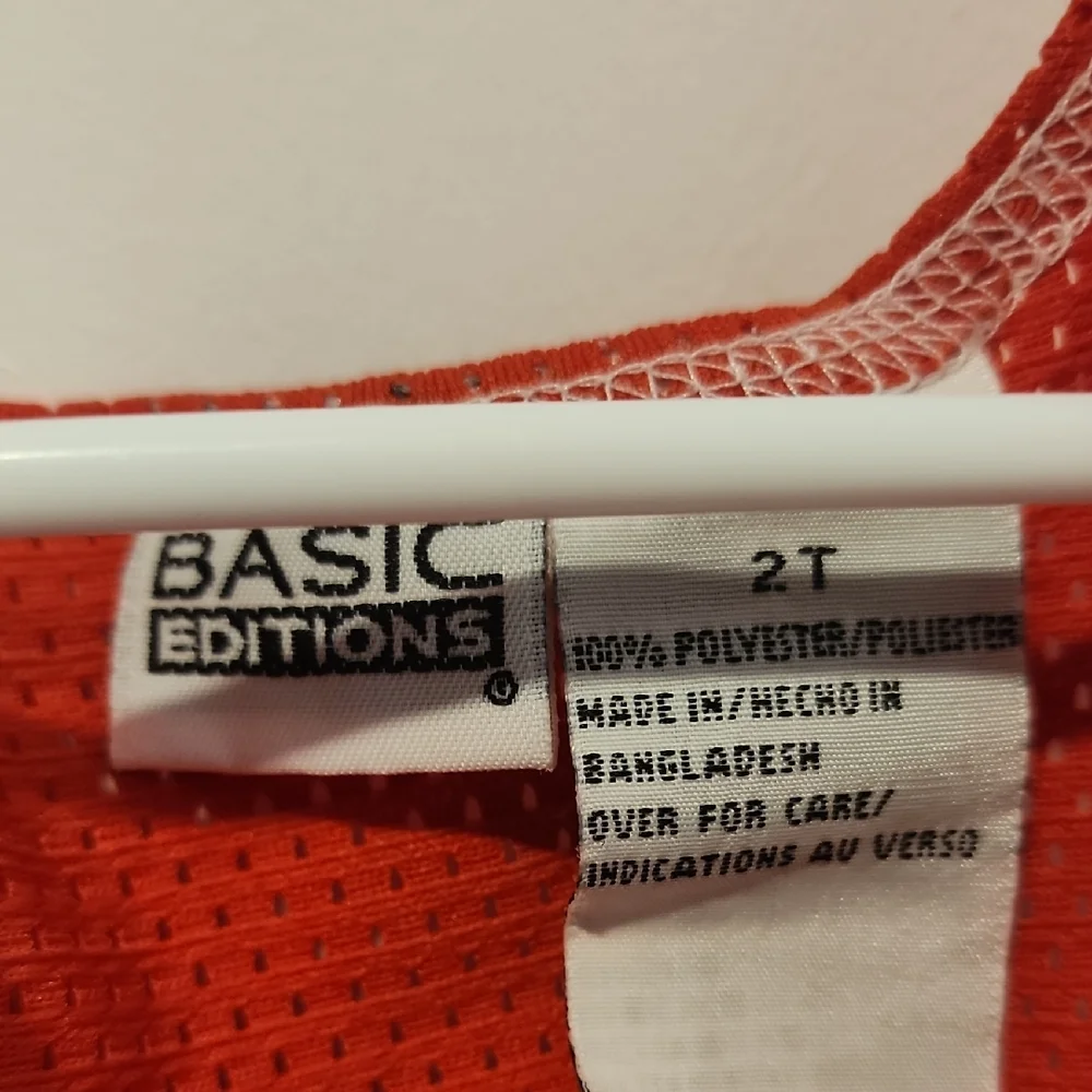 Basic Editions Red Ribbed Fitted Tank Top - Picture 2 of 5